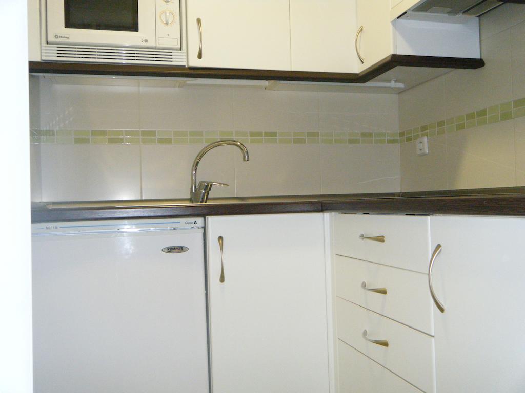 Madrid Studio Apartments Phòng bức ảnh