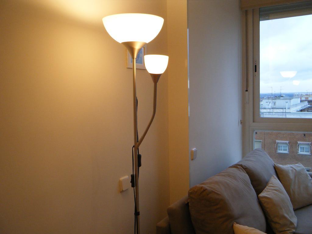 Madrid Studio Apartments Phòng bức ảnh